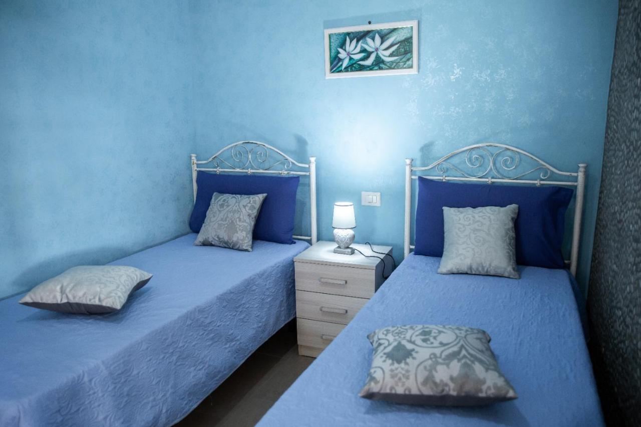 Villetta Mari Con Piscina Esclusiva Nel Salento Capilungo Extérieur photo